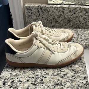 Jcrew court sneakers size 8